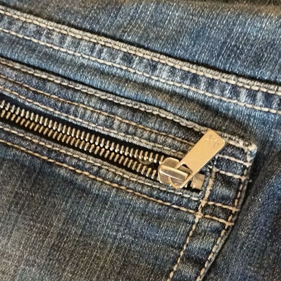 💞Michael Kors 💞long boot cut jeans - Picture 3 of 8